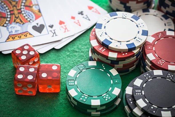Infinite Blackjack table interface on ledak188 with multiple player positions